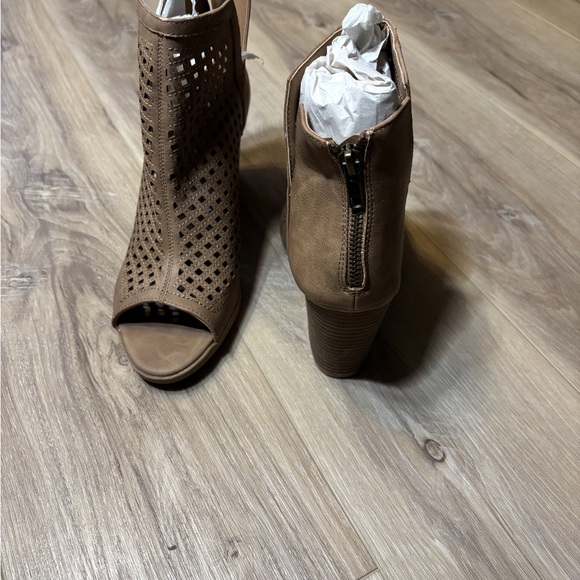 Brown Peep-Toe Ankle Boots NWOT - Picture 3 of 4